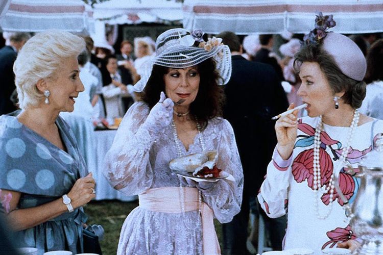 červený zamatový koláč v americkom filme „Oceľové magnólie“ vianočka-pečenie-príbeh-film-červená-zamatová torta