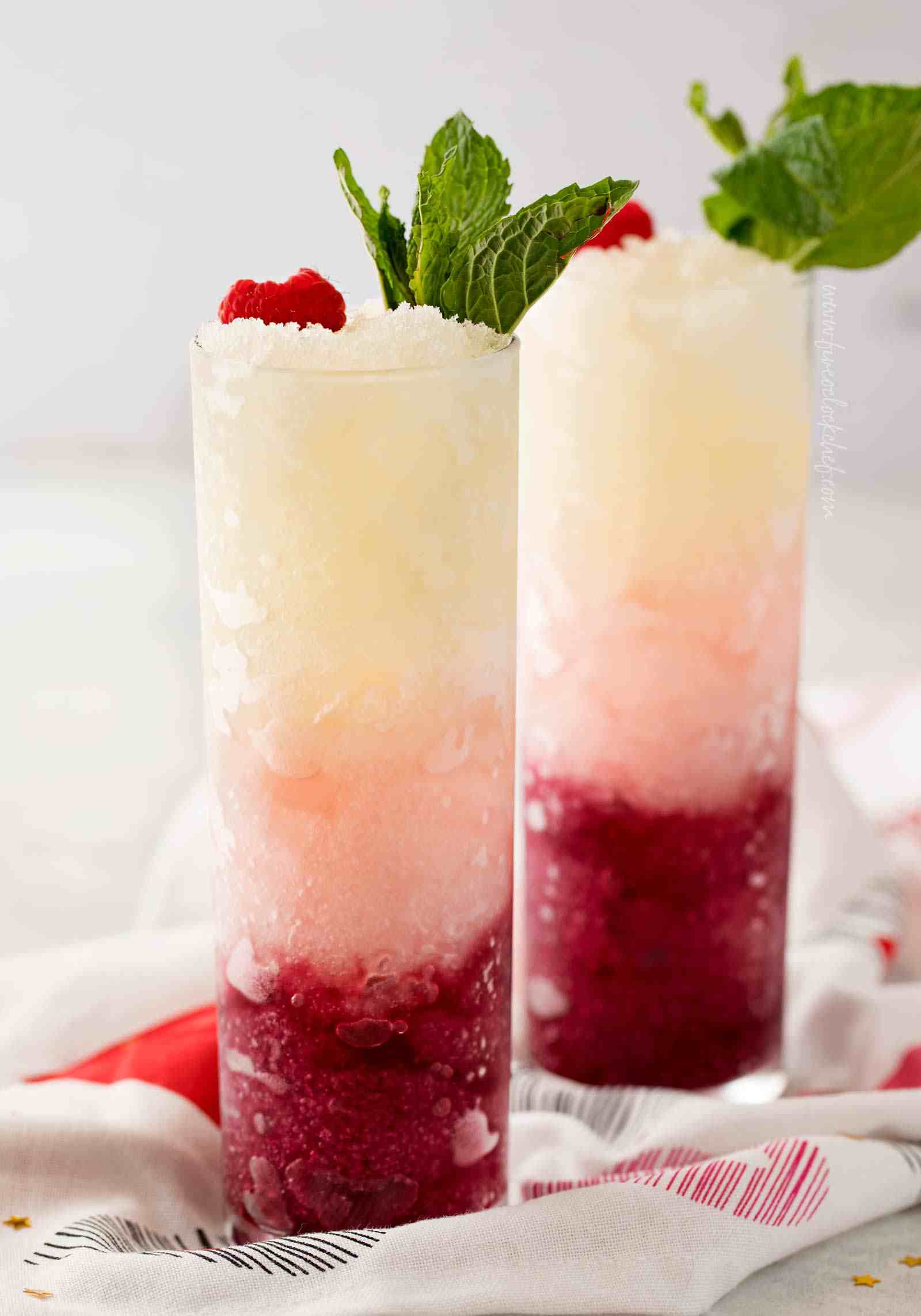 Ombre Víno Slushie Recept Ružové víno Červené víno Mäta Maliny Koktaily Bez cukru