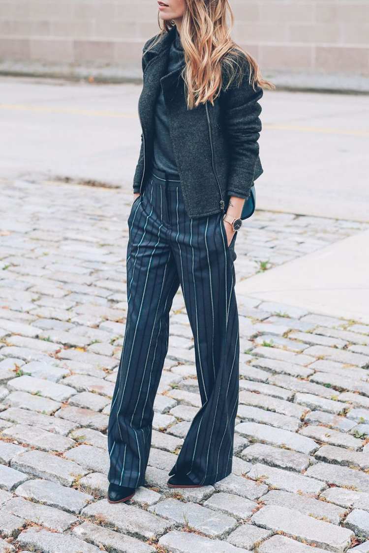 široké nohavice trend moderné pruhy kancelársky outfit bunda blejzer