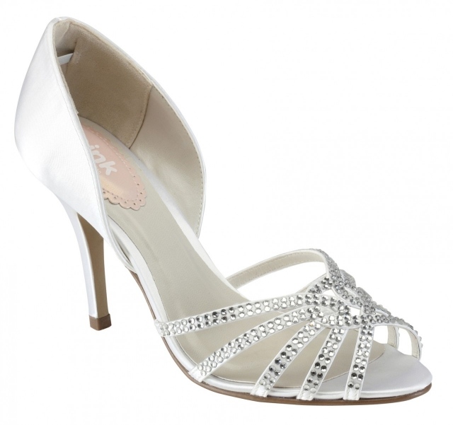 Svadobné topánky otvorené na oboch stranách s mäkkými ramienkami podrážky zdobenými kamienkami Topánky na svadbu obojstranné otvorené kožené ramienka podrážky zdobené drahokamovými remienkami