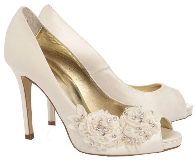 Svadobné topánky s otvorenou špičkou dekorácia zo slonoviny kvety perlové šperky Svadobné topánky s otvorenou špičkou šperky zo slonovej kosti kvietky