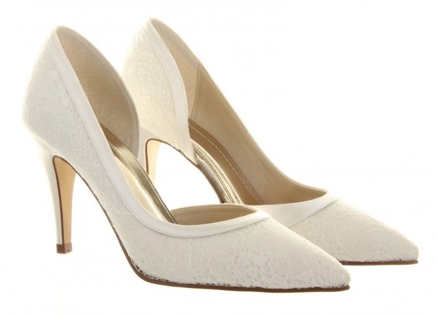klasické svadobné topánky-kryt prstov uzavretá špička napoly otvorená-stredná päta svadobné topánky, špicaté prsty, pootvorené do strany, vysoký podpätok