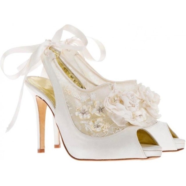 Platforma peep toe kamienky ozdoba mašle otvorená päta Peep tope na platforme, trblietavé ozdobné kamienky, mašľa na podpätku