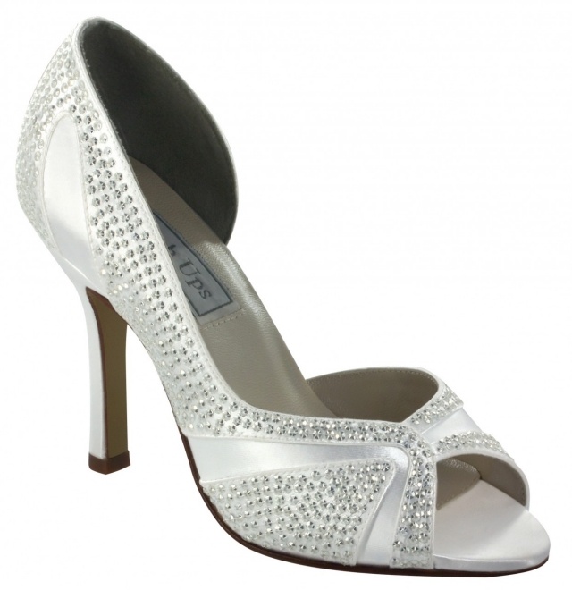 Dizajnové topánky zdobené kamienkami-napoly otvorené prsty na nohách Saténové svadobné topánky zdobené kamienkami na podpätku