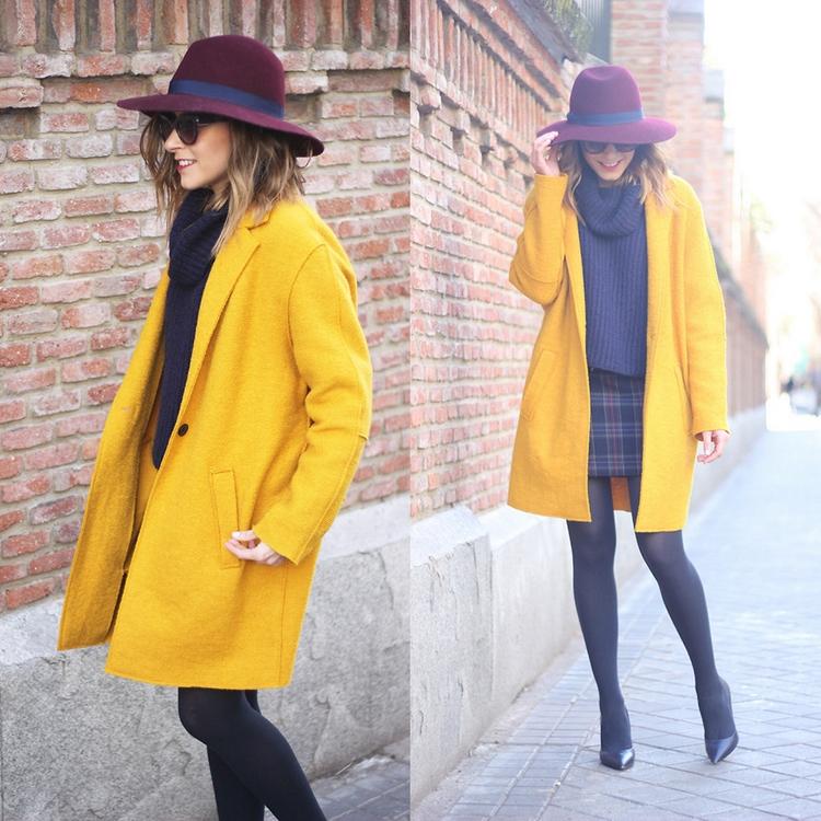 Noste oversize kabát s mini sukňou ktorý-kabát-sukňa-oversize-model-horčicovo-žltý