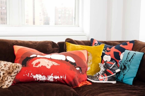 vivienne westwood módny návrhár vankúš extravagantný