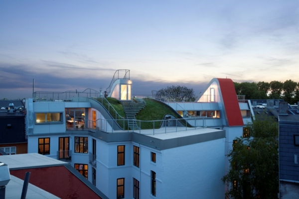 elegantná-súkromná-rezidencia-vysadená-strecha