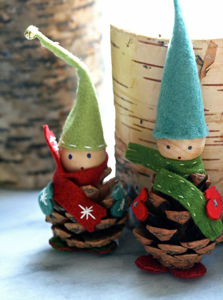 Imp drotár malý-borovicový-kužeľ-klobúk-lievik-zvonček