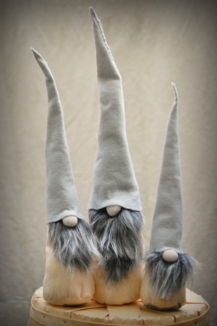 Imp drotár šedé fúzy-klobúky-škandinávsky-nápad