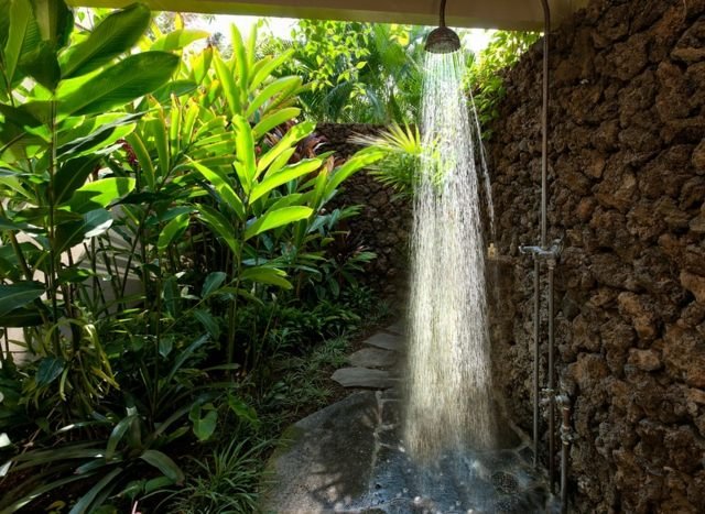 Nápady na dizajn Nápady na ochranu obrazovky vysokej kamennej steny