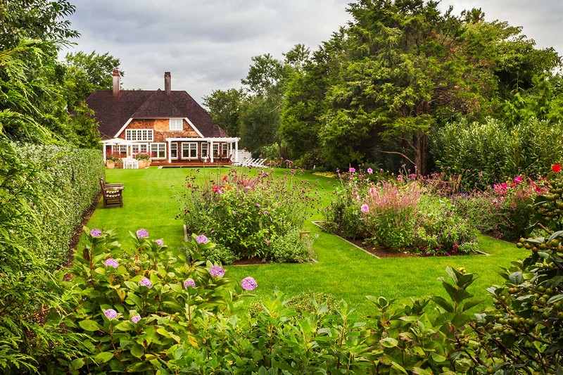 Záhradný dizajn-moderné-záhony-útulné