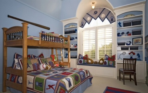 Chlapci zariaďujú izbu Navrhnite chlapčenské izby