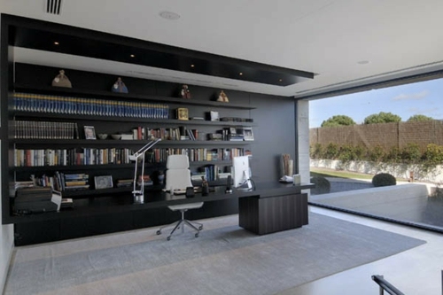 veľké police kancelársky nábytok šetria miesto veľké police, kancelársky nábytok, priestorové úspory