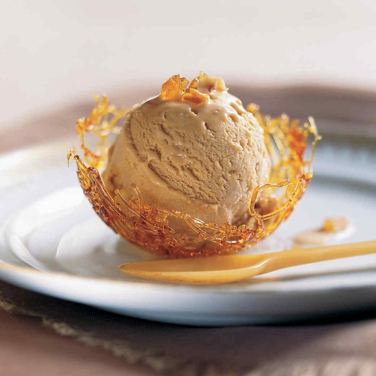 Urobte si krehké vajíčka krehké pomocou receptu na zmrzlinu