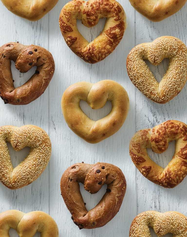 Pečenie srdiečok ako nápad pre zamilovaných na Valentína