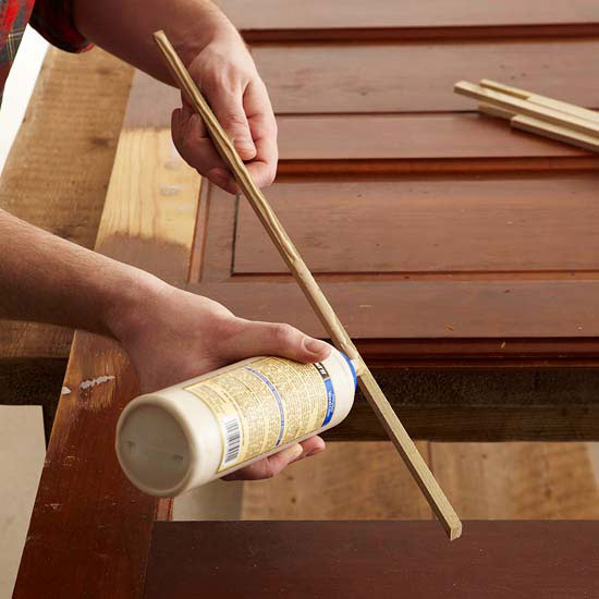 Postavte si záhradnú lavičku sami. Tipy a nápady sú komplikované