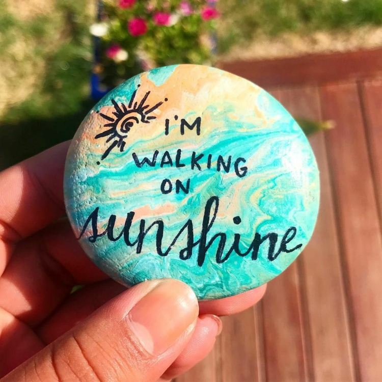 Citát piesne o kameni - Kráčam po slnku