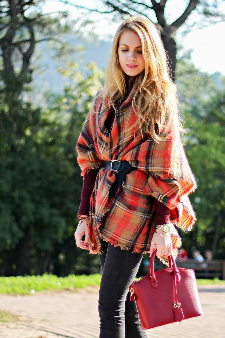 Nápad Poncho - uviazať šatku ako sako s opaskom