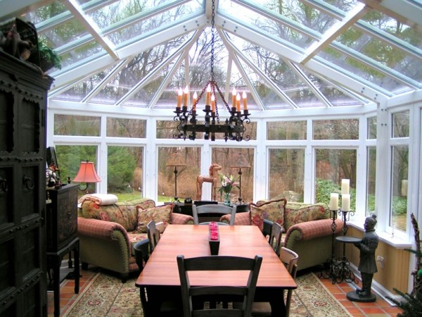 Zimná záhrada zriadila plastové profily sklenené steny