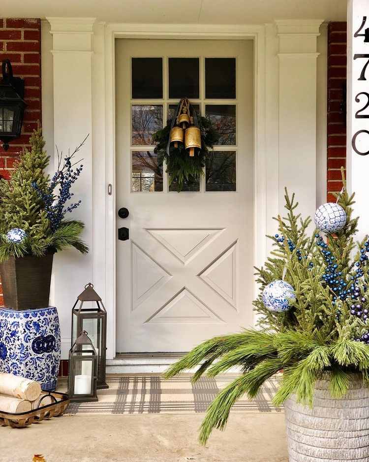 vyrobte si vlastné vianočné ozdoby na vchod do domu