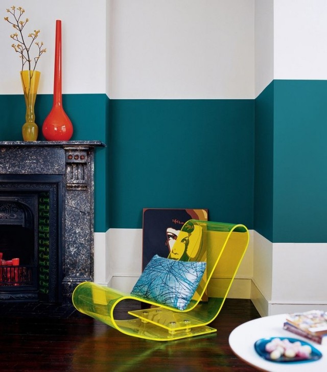 Hojdacie kreslo z akrylového skla, priehľadný farebný efekt obývačky