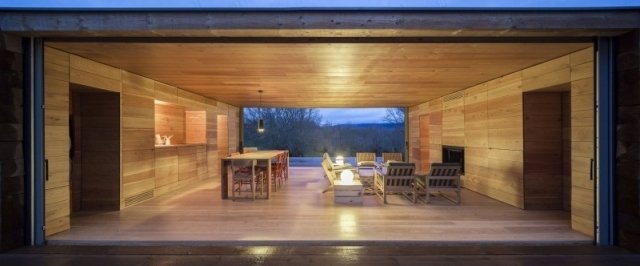 Obytný pavilón B-House interiérový dizajn-drevené vnútorné steny