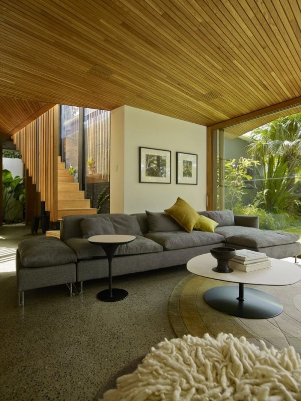 stropný obklad, drevený dizajnový dom pre modernú rodinu