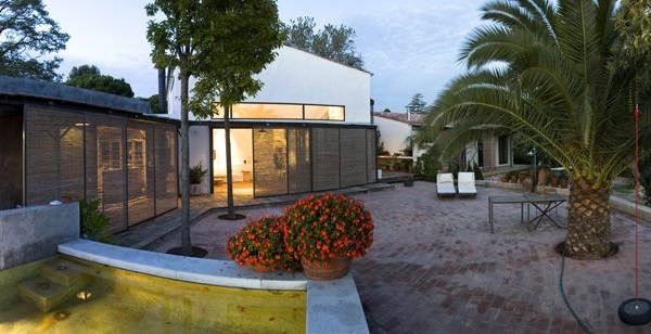 patio oblasť Casa Lurdes Bergada Christian Leibenger patio-oblasť-Casa-Lurdes-Bergada-Christian-Leibenger