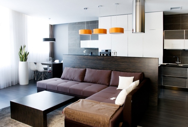 Otvorený plán-obývacia izba-obývacia izba-jedálenský kút-kuchyňa-jedálenský kút