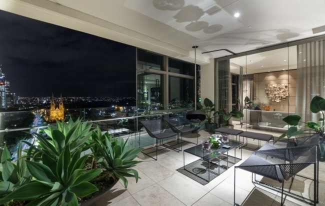 Dlaždice kovový nábytok rastliny Sidney byt