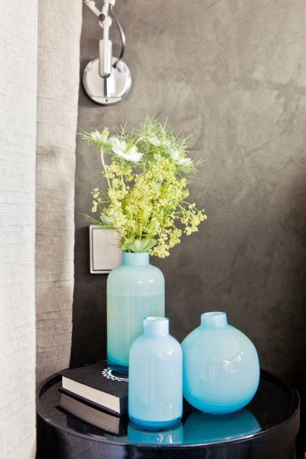 Ploché parížske dekorácie Ploché parížske dekoračné vázy