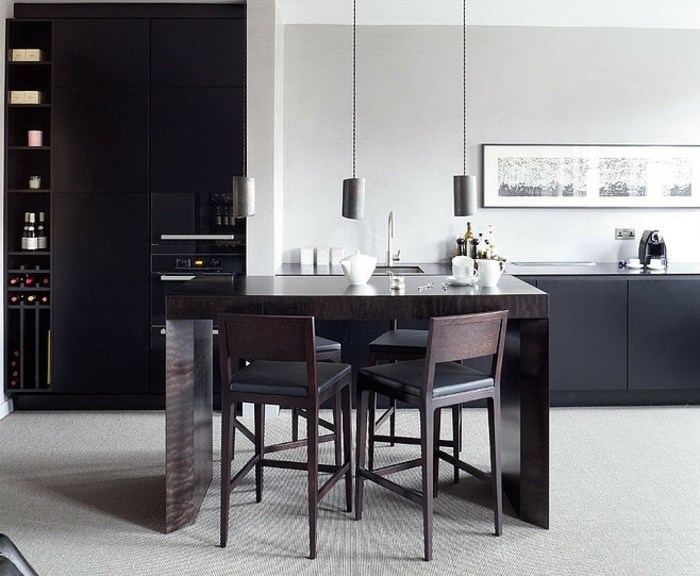 Kuchynský ostrovček dizajnérsky nábytok osvetlenie bytu Kuchynský ostrovček dizajnérsky nábytok Londýnsky byt