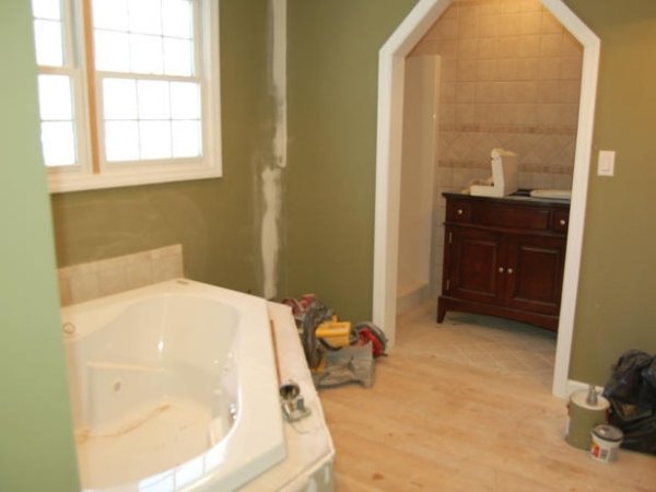 Renovácia kúpeľne - pred a po sťahovaní