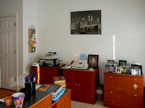 Domáca kancelária prerobiť skríň na obrázky pred a po