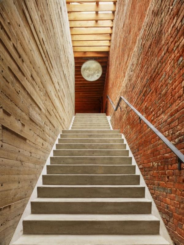 46-Water-Street-Apartment-Restoration-omer-arbel