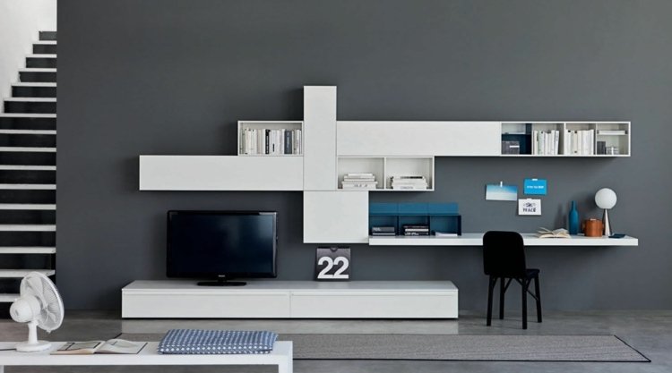 S nástennou jednotkou používajte rôzne úrovne nástenná jednotka-stôl-alterno-minimalistická-stolička-čierny koberec