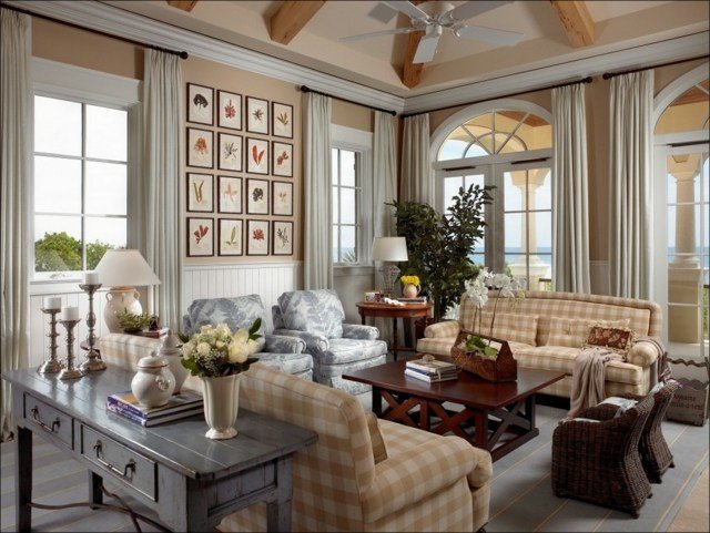 nápady-obývačka-vidiecky štýl-kárované sedacie súpravy-rastlinné motívy