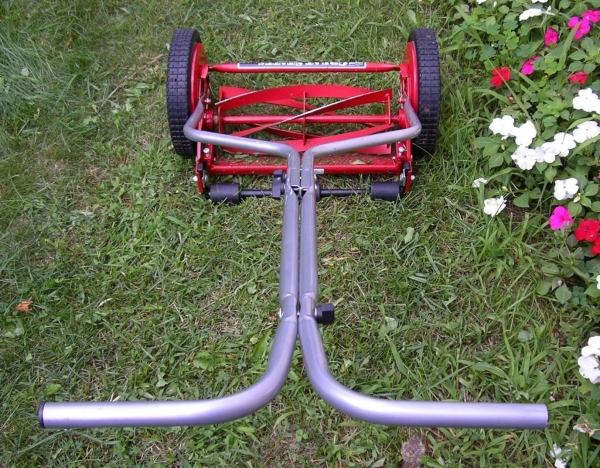 ručná valcová kosačka konvenčná malá výkonná plocha trávnika ručná valcová kosačka konvenčne malá