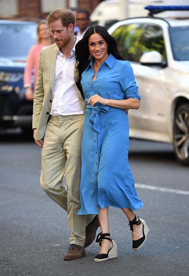 Prečo na leto nosíte kombinézu espadrilových košieľ?