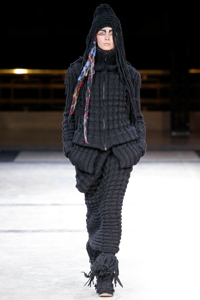 čierny úplet dlhé diely móda 2014 na jeseň / zimu Pletená kombinéza od Yamamota