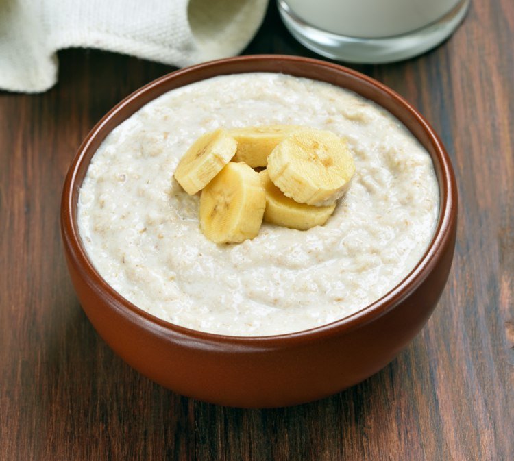 Gruel s mandľovým mliekom a banánom