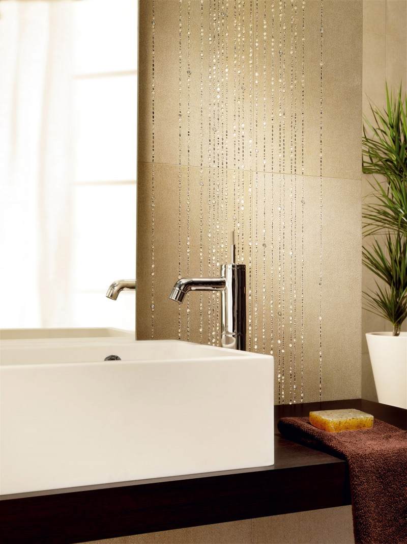 Dlaždice s kryštálmi swarovski alfa lux dekoratívne akcenty