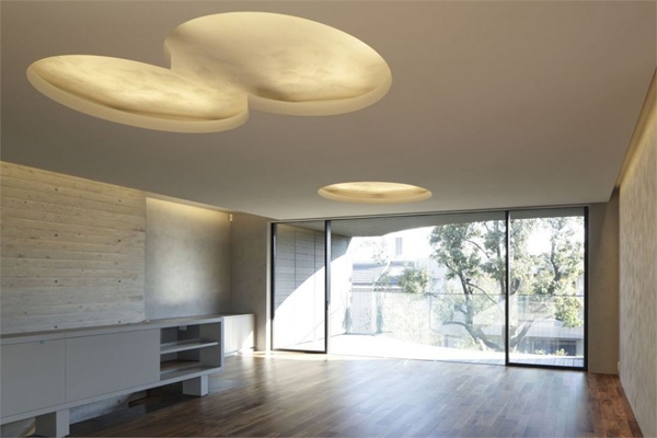 Interiér domu Breeze House Tokio