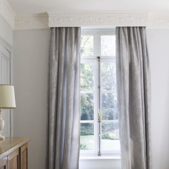 Vlysová stena jemne modelované dekoratívne ozdoby omietková optika