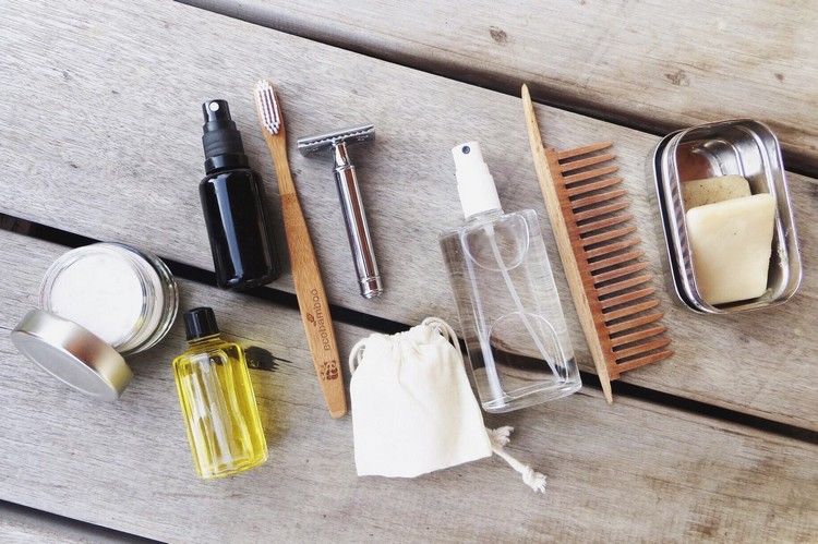 Bezúdržbová hygiena aur travel mydlo na mydlo na vlasy a bambusová zubná kefka