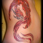 tűz madár tetoválás az oldalon a férfiak számára