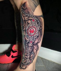 Vlasnica salona za tetoviranje - Nikki Simpson - insta - @nikkisimpsontattoos - Fotografija gotove tetovaže za web stranicu 3