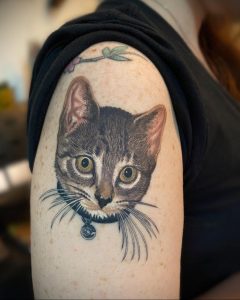 Vlasnik salona za tetoviranje - MEGAN MASSACRE - insta - @megan_massacre - Fotografija gotove tetovaže za web stranicu 2