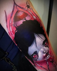 Vlasnik salona za tetoviranje - KELLY DOTY - insta - @kellydotylovessoup - Fotografija gotove tetovaže za web stranicu 4