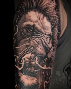 Vlasnik salona za tetoviranje - ANGEL ROSE - insta - @theangelrose - Fotografija gotove tetovaže za web stranicu 3